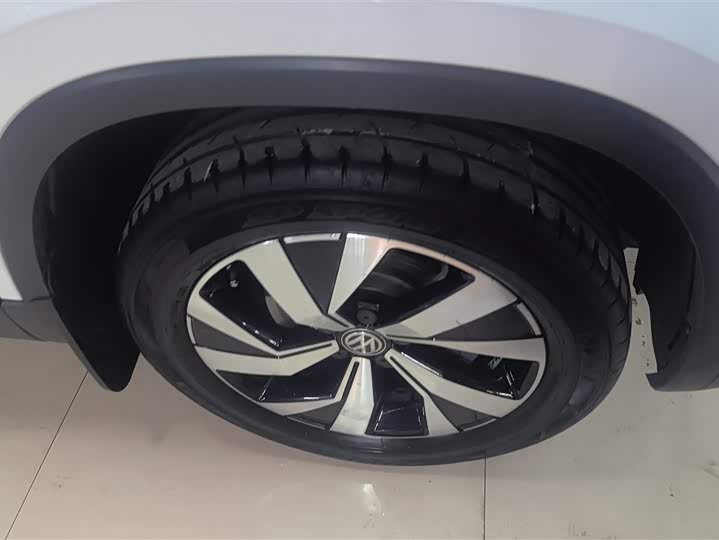 Фото 6 - Volkswagen Tayron