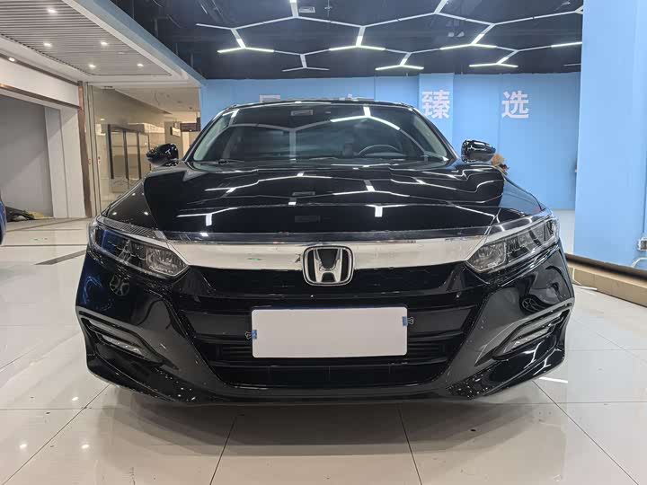 Photo 5 - Honda Accord