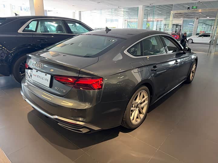 Audi A5 2024 2024款 Sportback 40 TFSI 时尚动感型