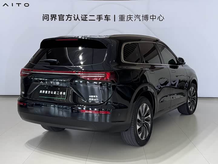 Aito M7 2022 2022款 1.5T 四驱豪华版