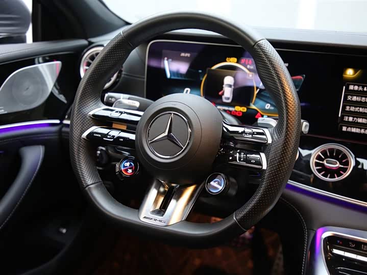 Photo 9 - Mercedes-Benz AMG GT