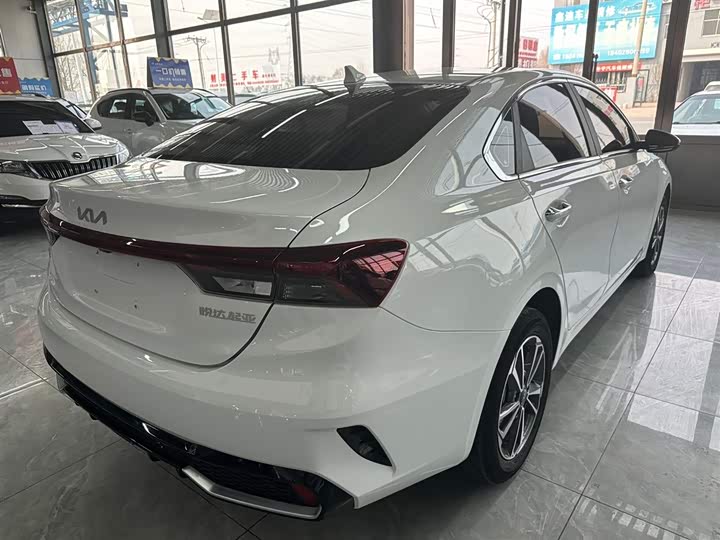 Kia K3 2023 2023款 1.5L CVT豪华版