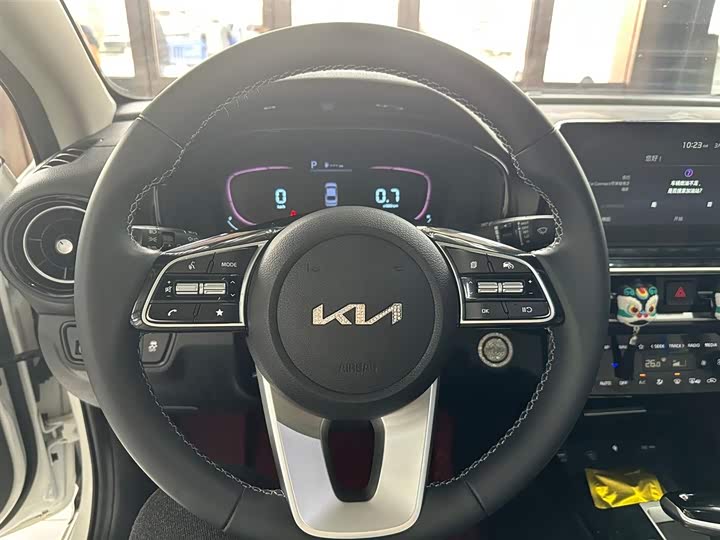 Kia K3 2023 2023款 1.5L CVT豪华版