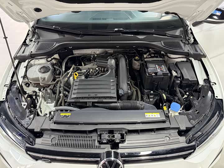 Фото 6 - Volkswagen Golf