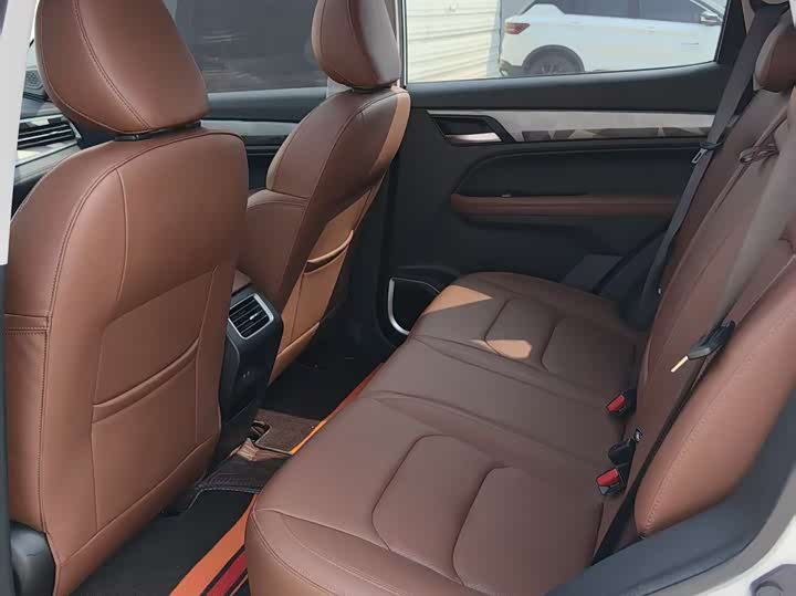 Geely Vision X6 2021 2021款 PRO 1.4T 自动尊贵型