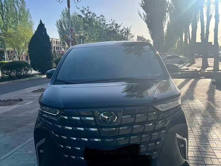 Toyota Alphard 2024 2024款 双擎 2.5L 尊贵版