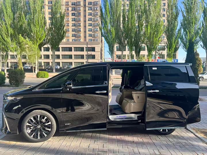 Toyota Alphard 2024 2024款 双擎 2.5L 尊贵版