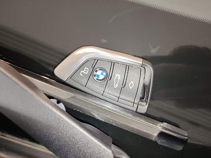 Фото 9 - BMW 3 Series