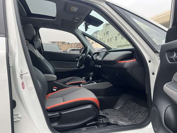 Honda Life 2021 2021款 1.5L CVT SPO-SS灵动版