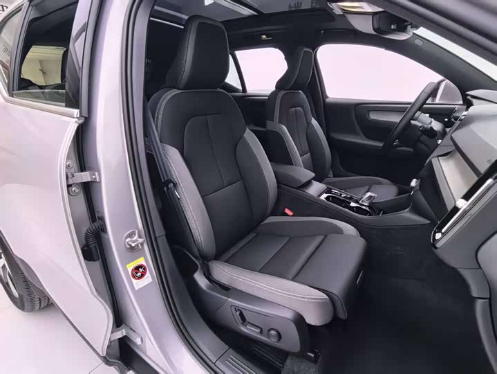 Volvo XC40 2024 2024款 B3 智远豪华版