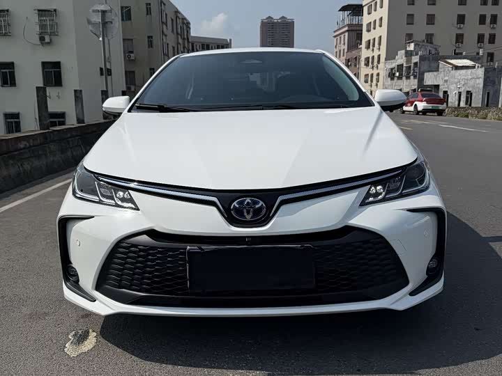 Toyota Corolla 2024 2024款 1.8L 智能电混双擎 先锋版