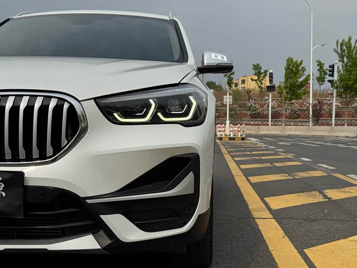 Фото 5 - BMW X1