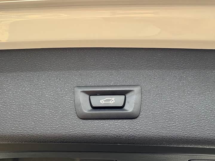 Фото 7 - BMW X1