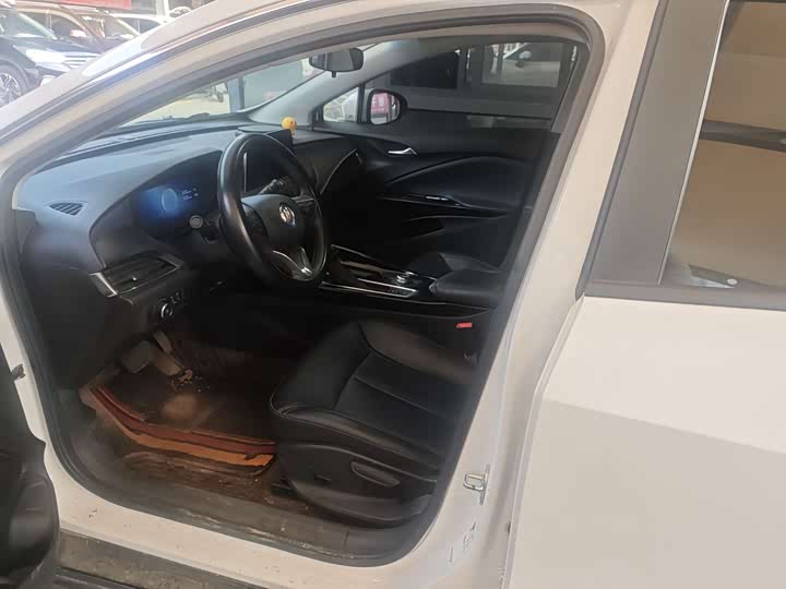 Фото 4 - Buick Velite 6