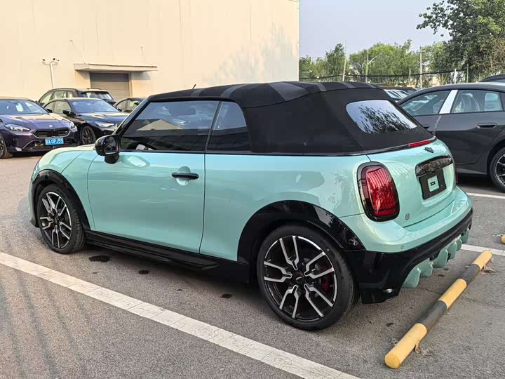 Mini Mini JCW 2025 2025款 JOHN COOPER WORKS CABRIO