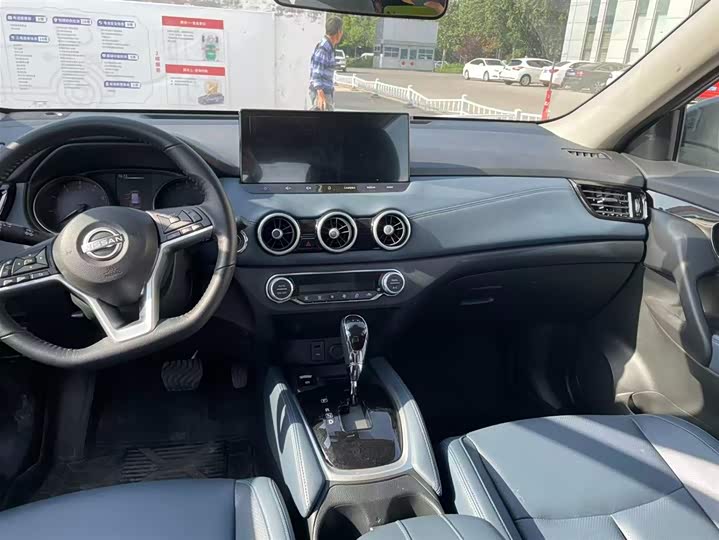 Фото 2 - Nissan X-Trail