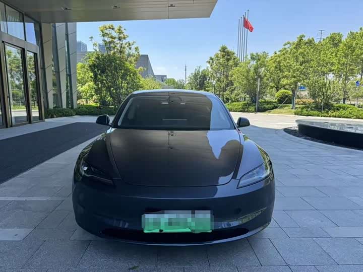 Tesla Model 3 2025 2025款 后轮驱动版