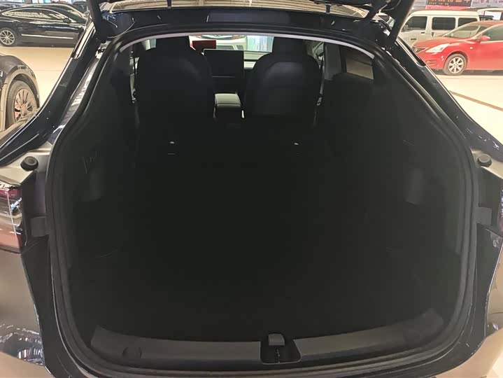 Tesla Model Y 2024 2024款 后轮驱动版