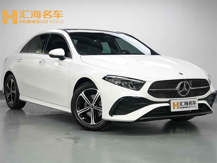 Фото 3 - Mercedes-Benz A-Class