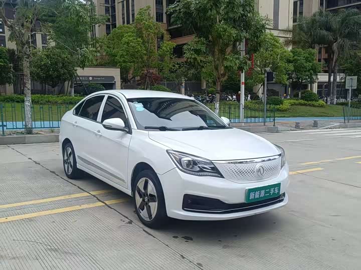 Dongfeng Aeolus E70 2021 2021款 360H 换电版