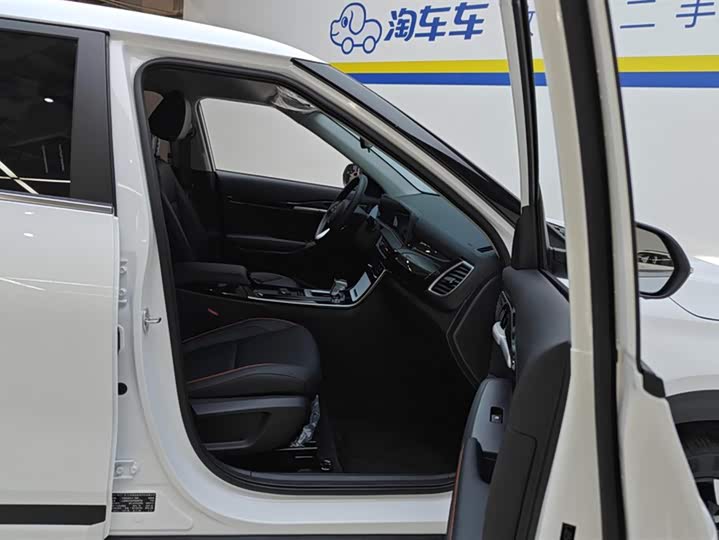 Kia Seltos 2026 2026款 1.5L IVT豪华舒享版