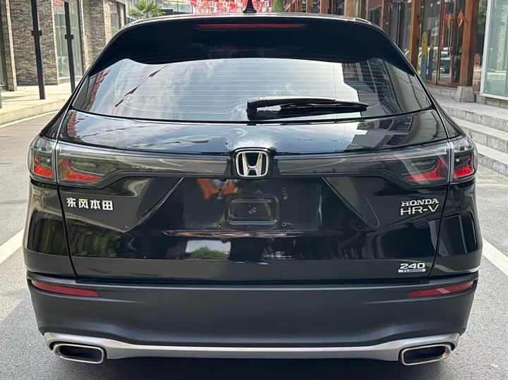 Фото 6 - Honda HR-V