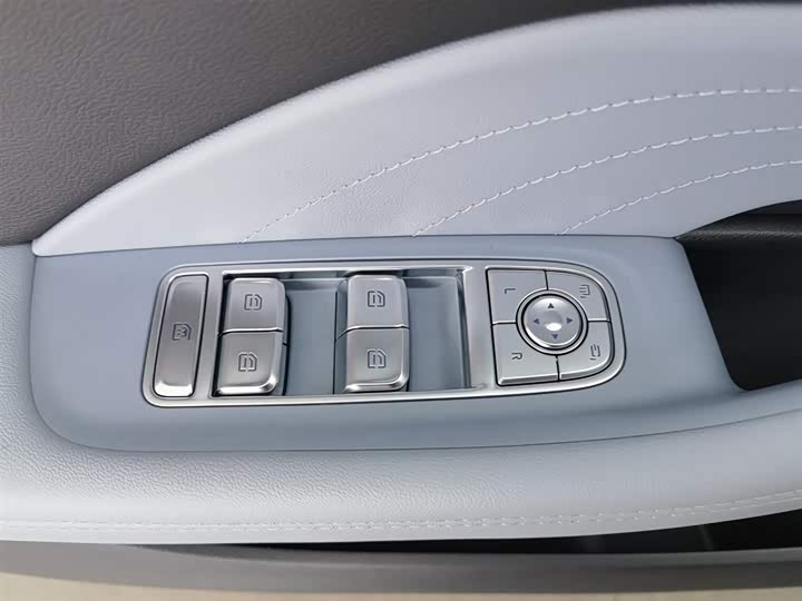 Hongqi H5 Hybrid 2025 2025款 170 超混版
