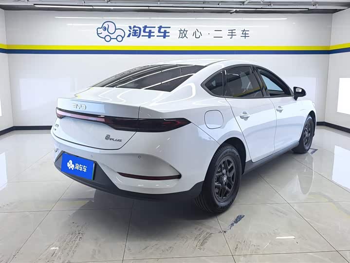 Фото 3 - BYD Qin Plus