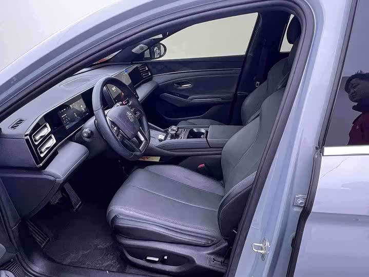 Фото 5 - BYD Qin L