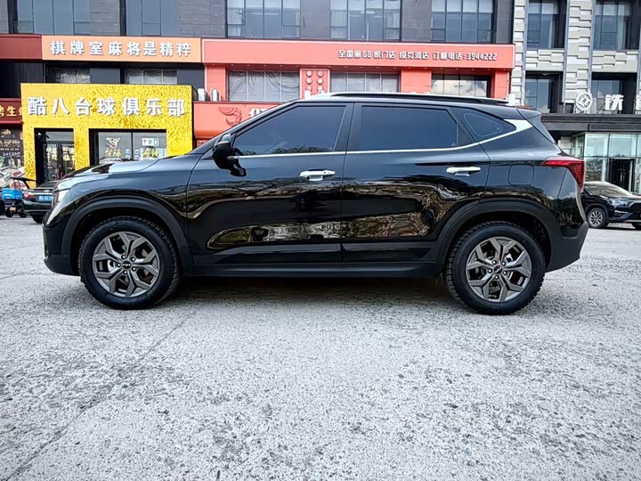 Kia Seltos 2023 2023款 1.5L CVT豪华版