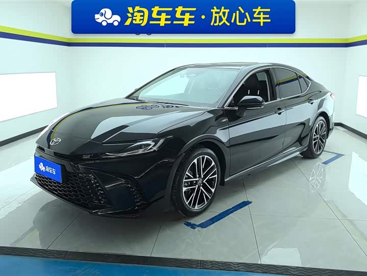 Toyota Camry 2026 2026款 双擎 2.0HSE 运动Lite版