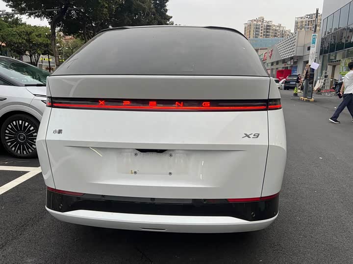 XPeng X9 2024 2024款 702超长续航Max