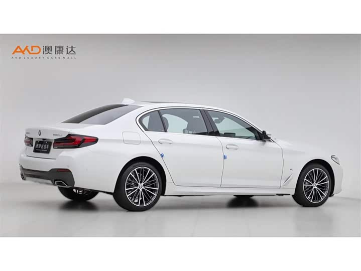 Фото 3 - BMW 5 Series
