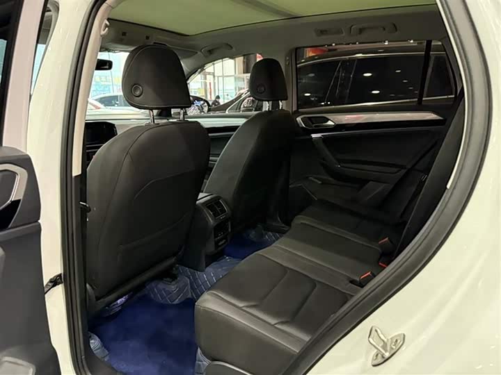 Фото 8 - Volkswagen Tayron