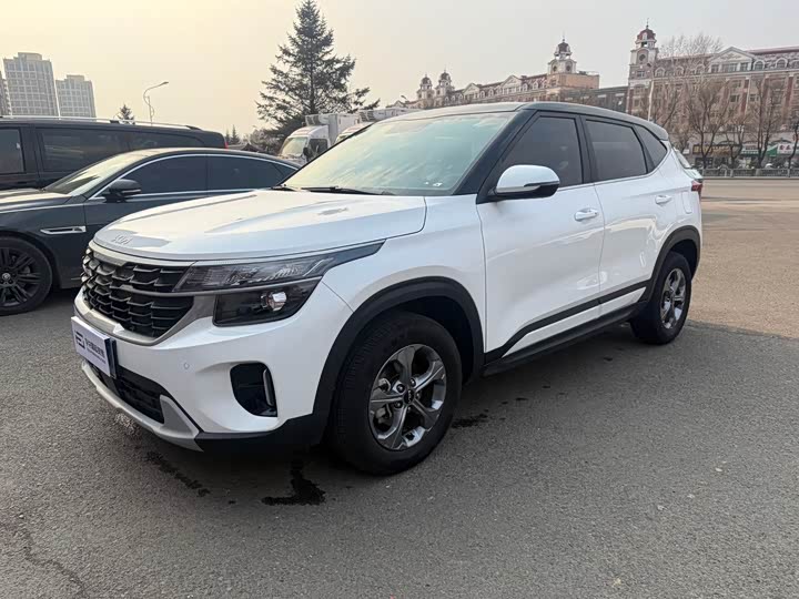 Kia Seltos 2023 2023款 1.5L CVT舒适版