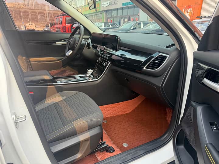 Kia Seltos 2023 2023款 1.5L CVT舒适版