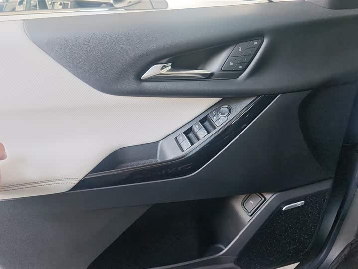 Chevrolet Equinox Plus 2024 2024款 155km ACTIV 至臻版