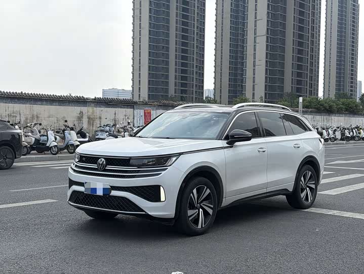 Volkswagen Tavendor 2024 2024款 380TSI 四驱R-Line巡游版