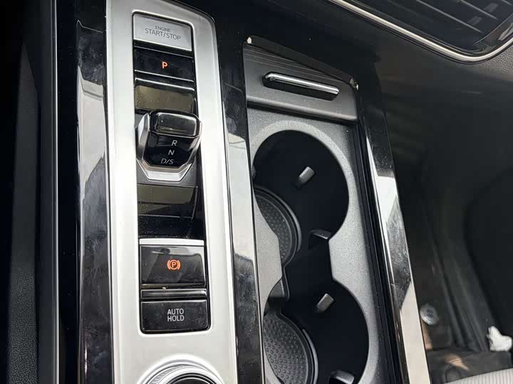Volkswagen Tavendor 2024 2024款 380TSI 四驱R-Line巡游版