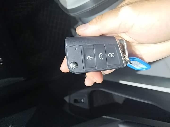 Фото 9 - Volkswagen Tayron