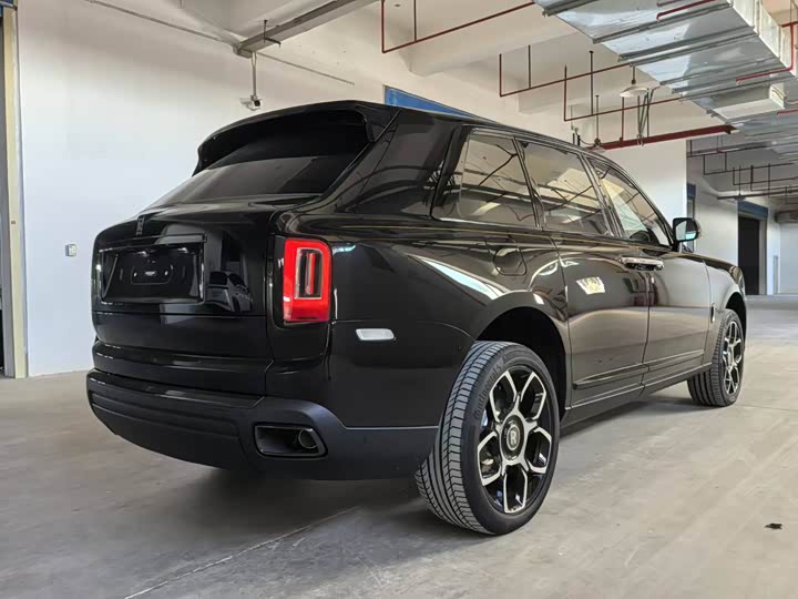 Rolls-Royce Cullinan 2024 2024款 Black Badge