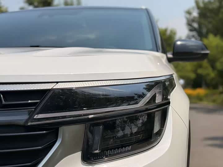 Kia Seltos 2023 2023款 1.5L CVT豪华版
