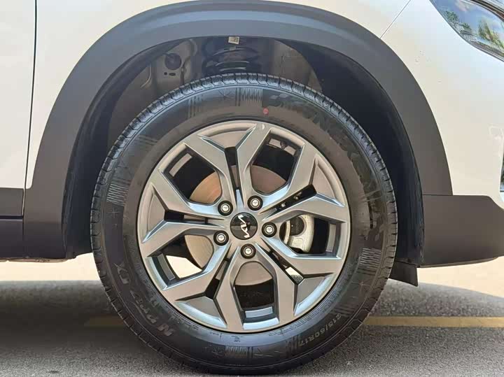 Kia Seltos 2023 2023款 1.5L CVT豪华版