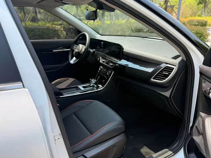 Kia Seltos 2023 2023款 1.5L CVT豪华版