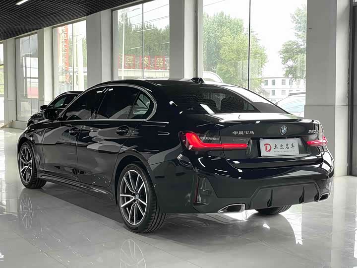 Фото 4 - BMW 3 Series