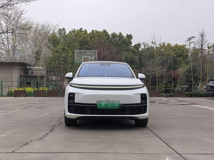 Фото 2 - LiXiang L7