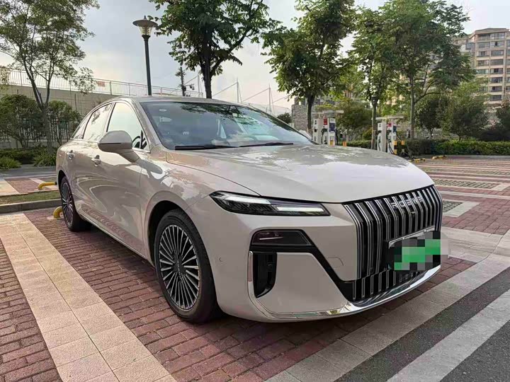 Roewe M7 DMH 2025 2025款 160km臻享版