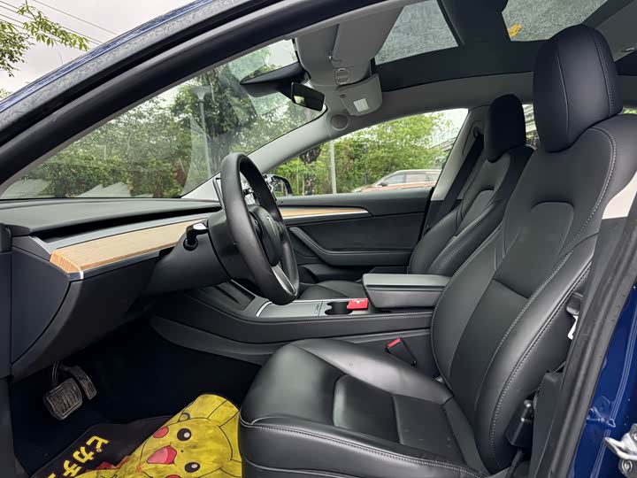 Фото 9 - Tesla Model 3