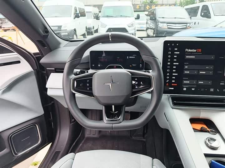 Polestar 4 2023 2023款 单电机长续航PLUS