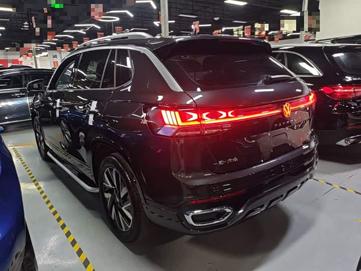 Volkswagen Tayron 2024 2024款 330TSI 两驱R-Line高能版